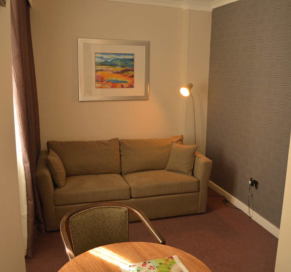 

Roma - Musselburgh - Best Western Kings Manor