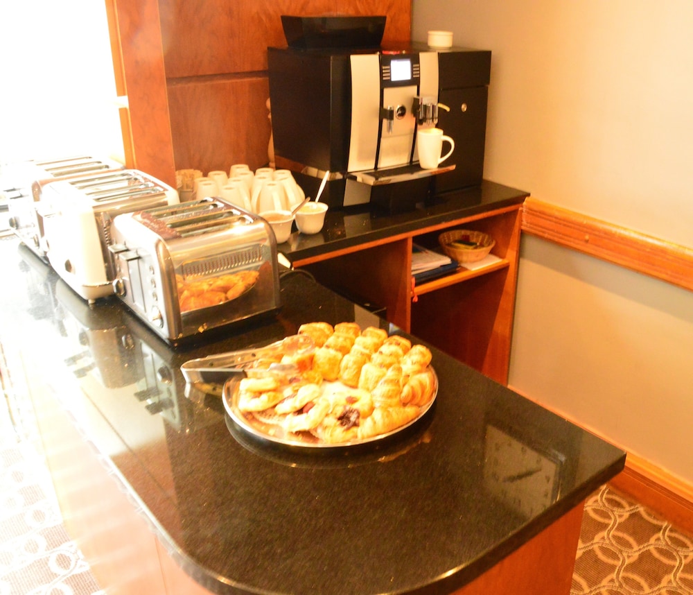 

Napoli - Leith - Best Western Kings Manor