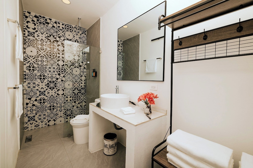 

Bari - Palm Beach - Privada Stays