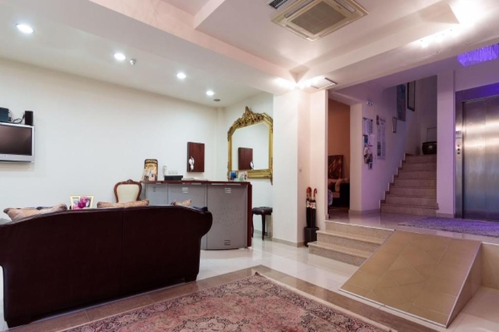 

Roma - Paralía - Christina Hotel