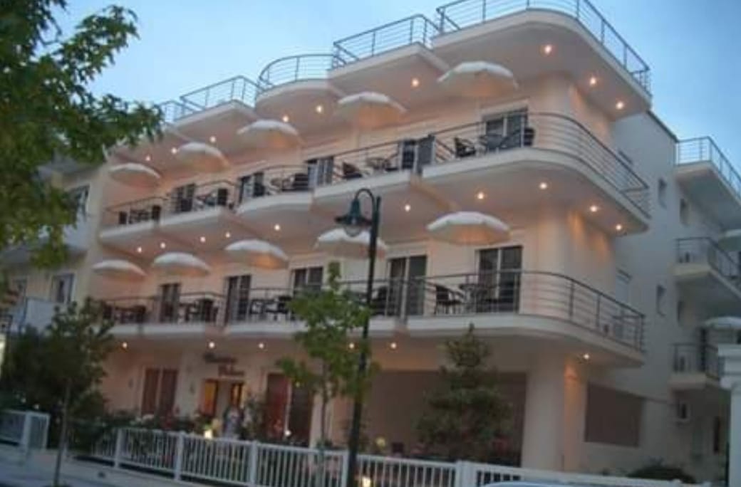 

Roma - Paralía - Christina Hotel