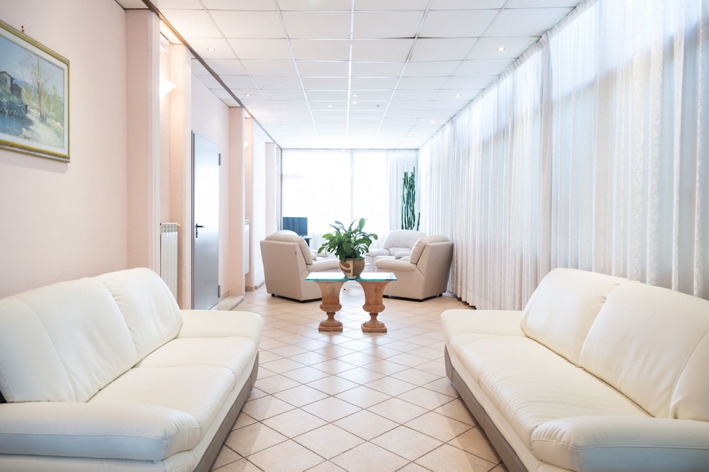 

Catania - Viareggio - Hotel Ambasciatori