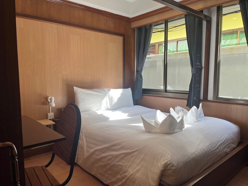 

Milano - Bangrak Beach - Koh Samui - Bhundhari Chaweng Beach Resort Koh Samui - SHA Plus