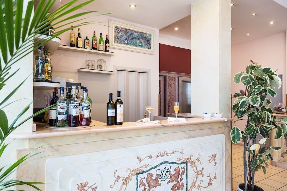 

Venezia - Versilia e Costa Toscana, Mare Italia - Hotel Ambasciatori