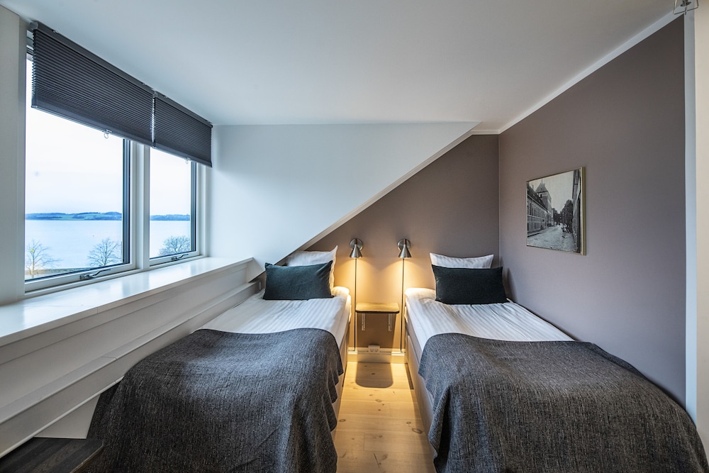 

Roma - Holbæk - Hotel Sidesporet