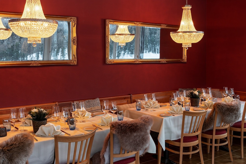 

Catania - Sils Maria - Hotel Europa Suites St Moritz