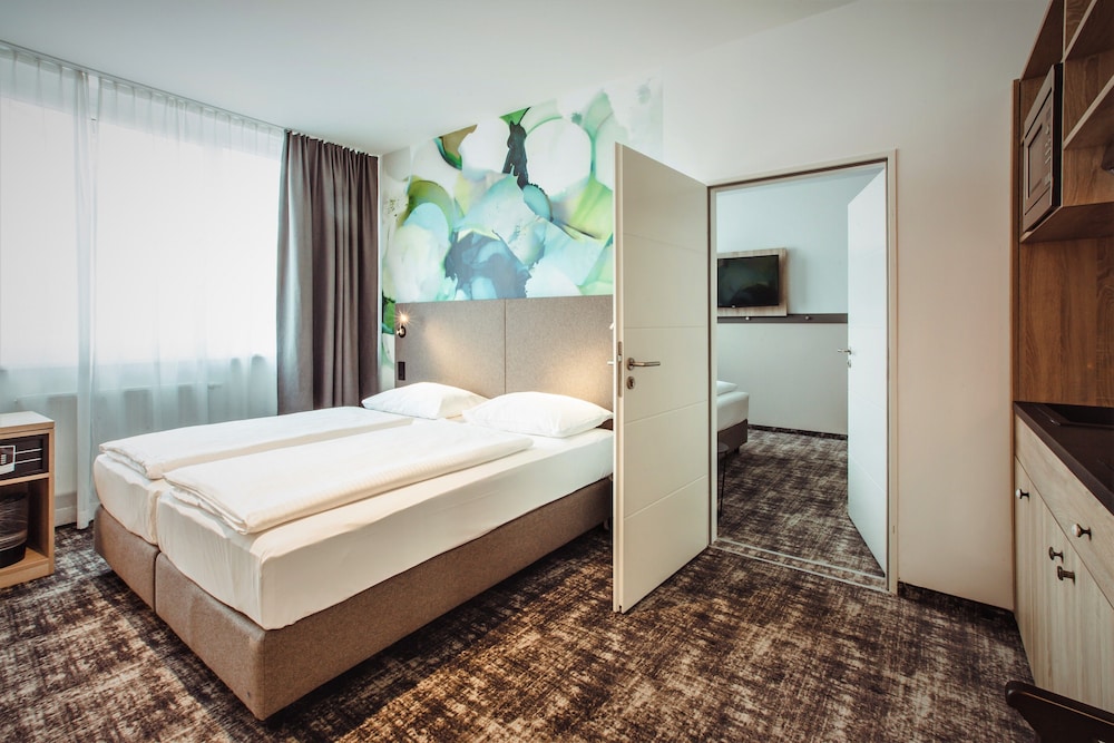 

Catania - Aschheim - Wyndham Garden Munich Messe