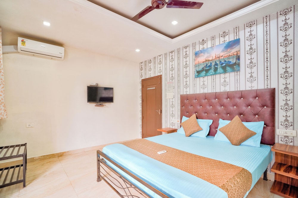 

Milano - panaji - Big House Inn
