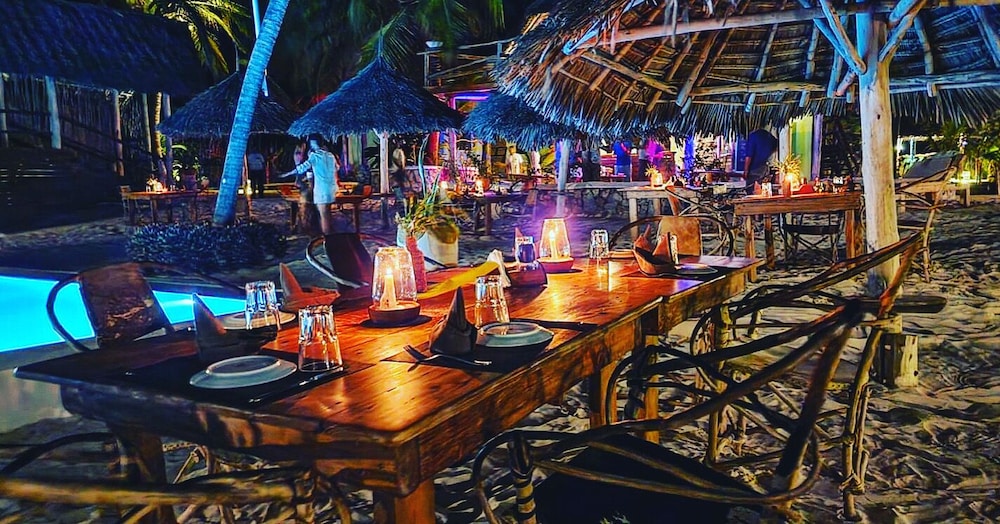 

Torino - Bwejuu - Tsunami village