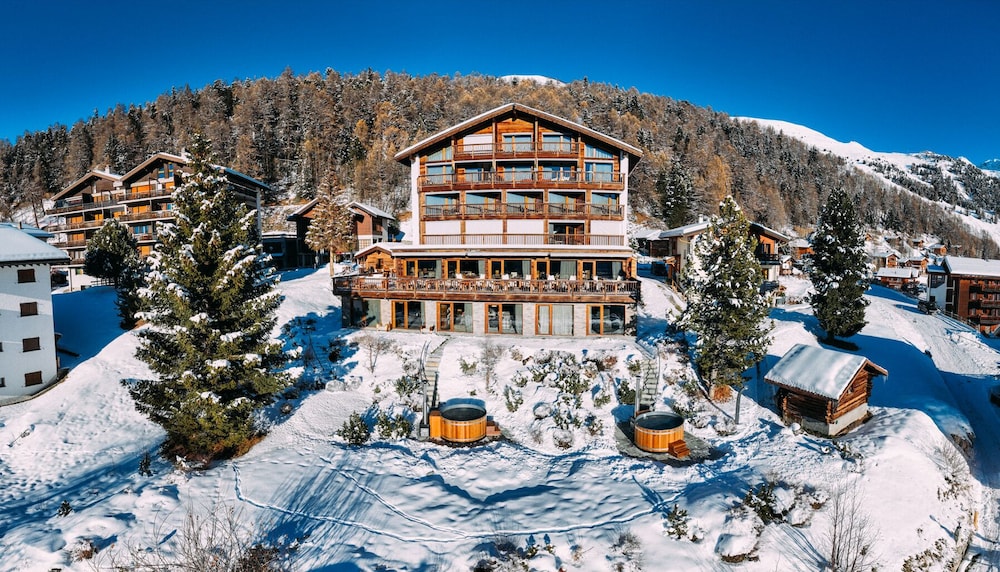 

Bari - Grimentz - Chandolin Boutique Hotel