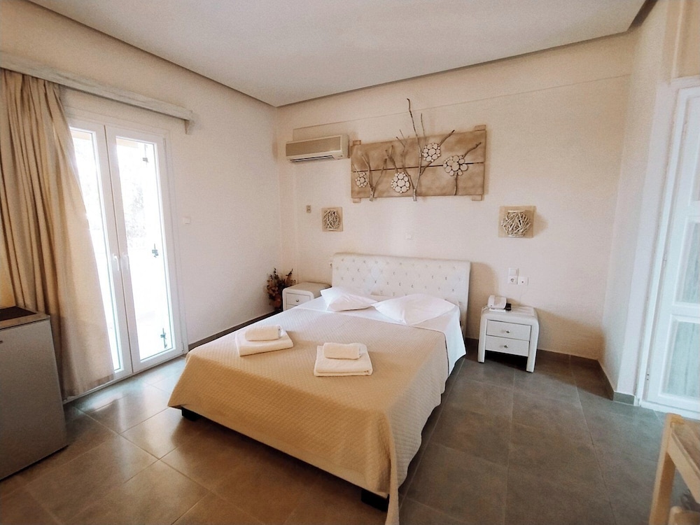 

Verona - Firostefani - Amaryllis Hotel