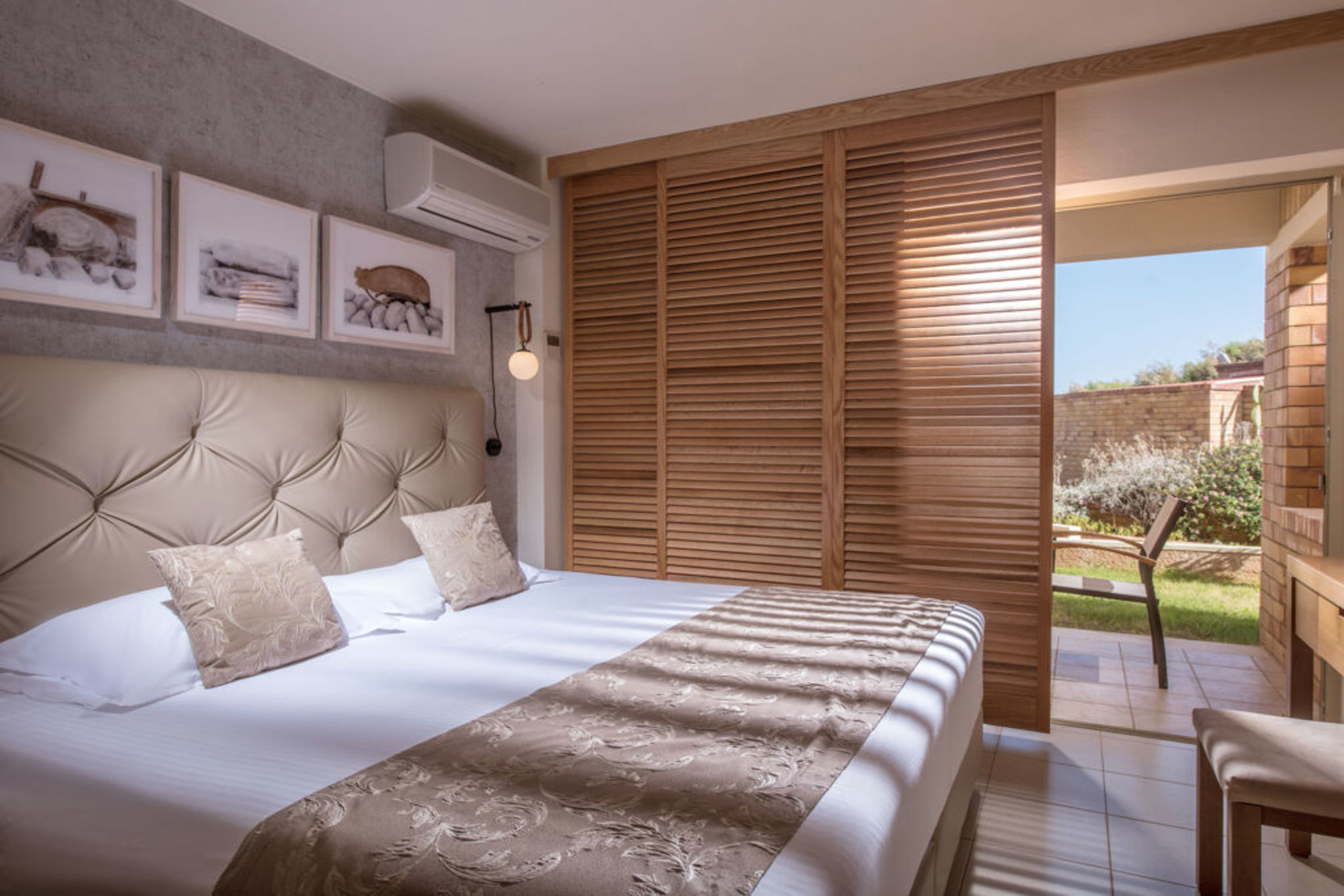 Double Room Garden View