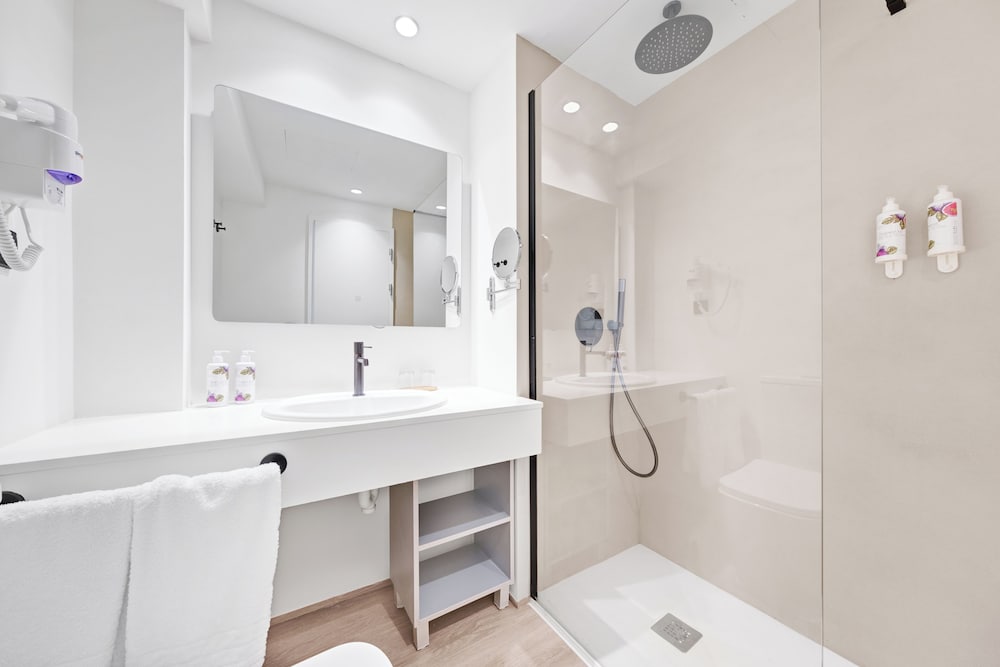 

Milano - Manacor - Hotel Ankaa - Adults Only over 14