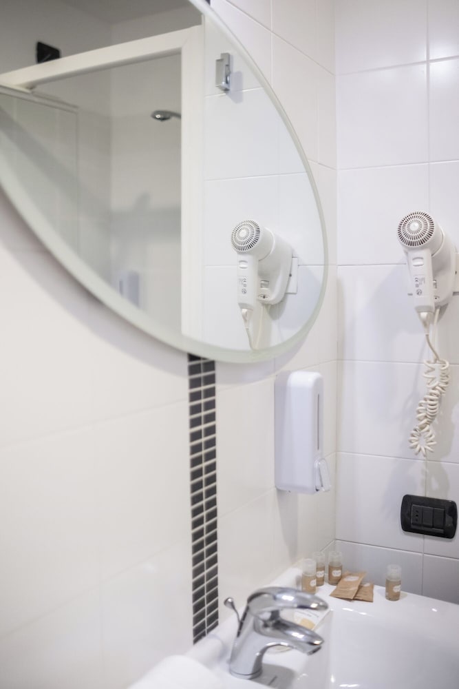 

Roma - Porto Empedocle - Hotel Kore