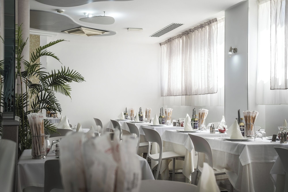 

Milano - San Leone - Hotel Kore