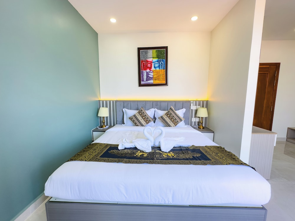 

Bologna - Sihanoukville - C-Hotel