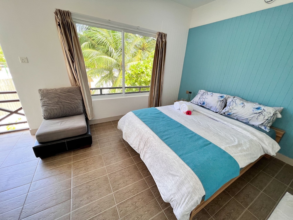 

Milano - Dhiffushi - Wave Crest Retreat