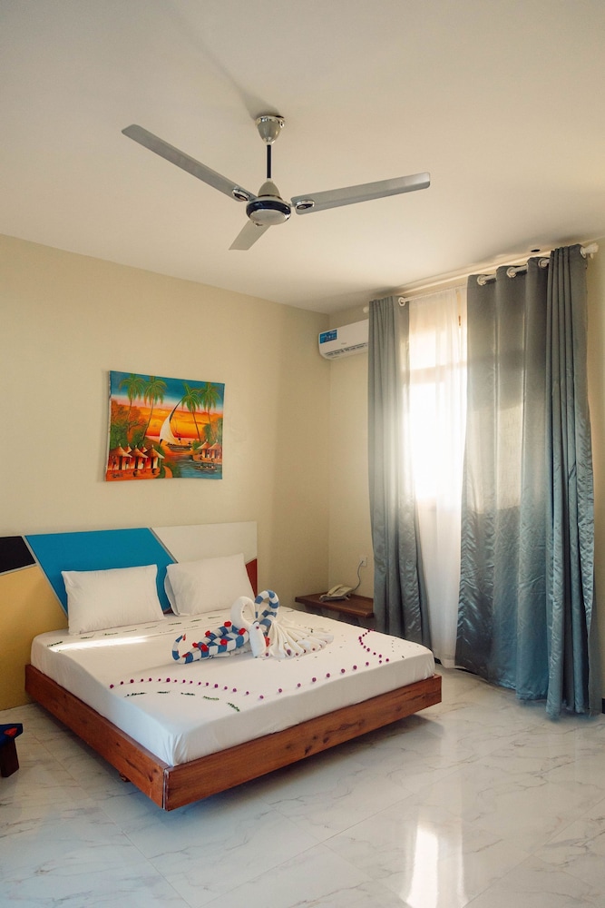 

Milano - Kendwa - Ocean Breeze Hotel