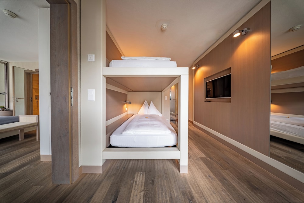 

Roma - Sils Maria - Hotel Piz St. Moritz