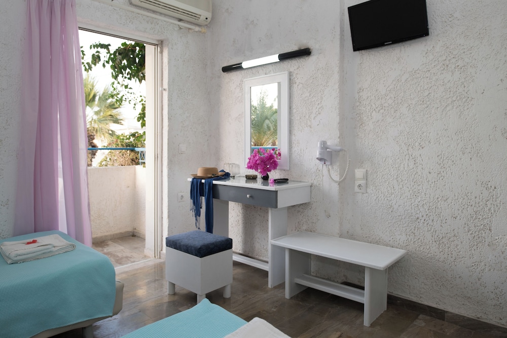 

Roma - Heraklion - Gorgona Hotel