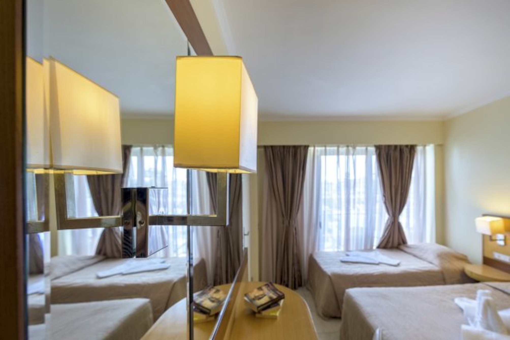 

Catania - Rodi, Isole Greche - Manousos City Hotel