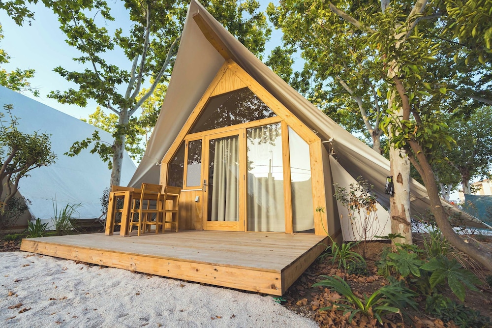 

Milano - La Cala de Mijas - Costa del Sol Glamping Village