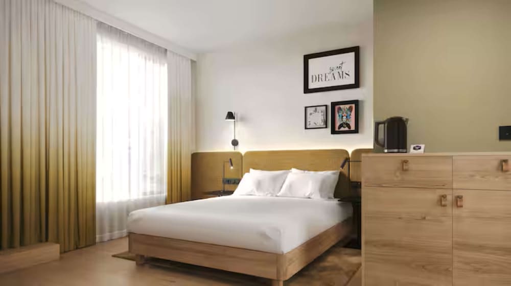 

Firenze - Le Mesnil-Amelot - Hampton by Hilton Paris Charles de Gaulle Airport