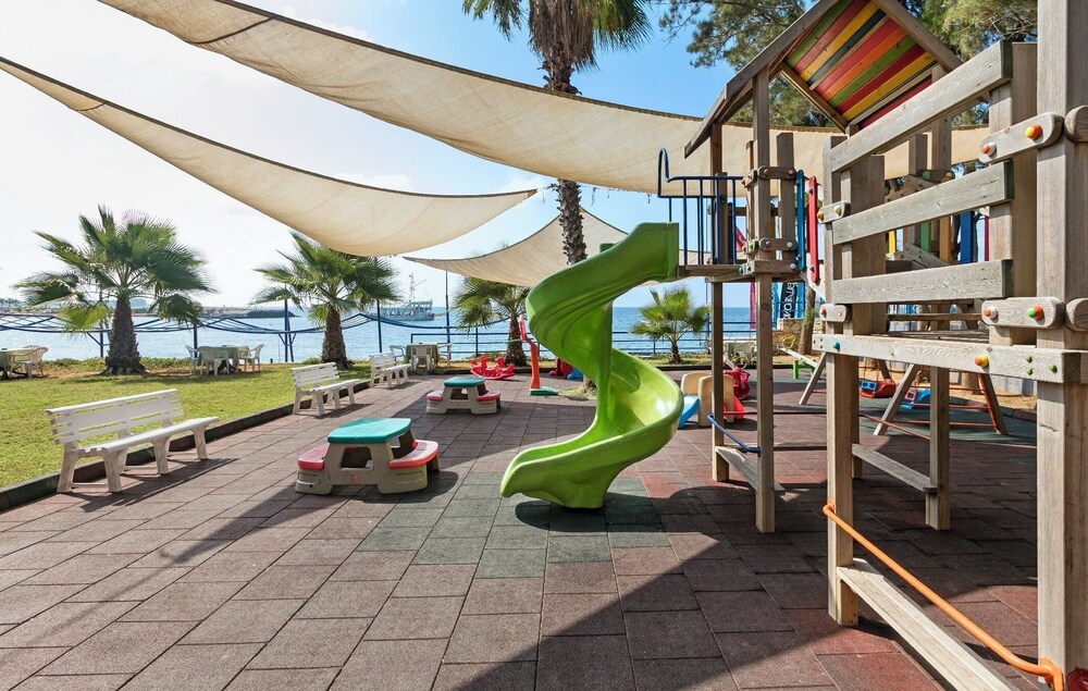

Roma - Turkler - Özkaymak İncekum Resort Hotel
