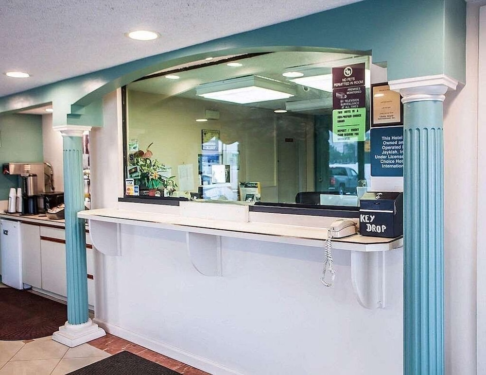 

Milano - Elizabeth (NJ) - Express Inn-Rahway