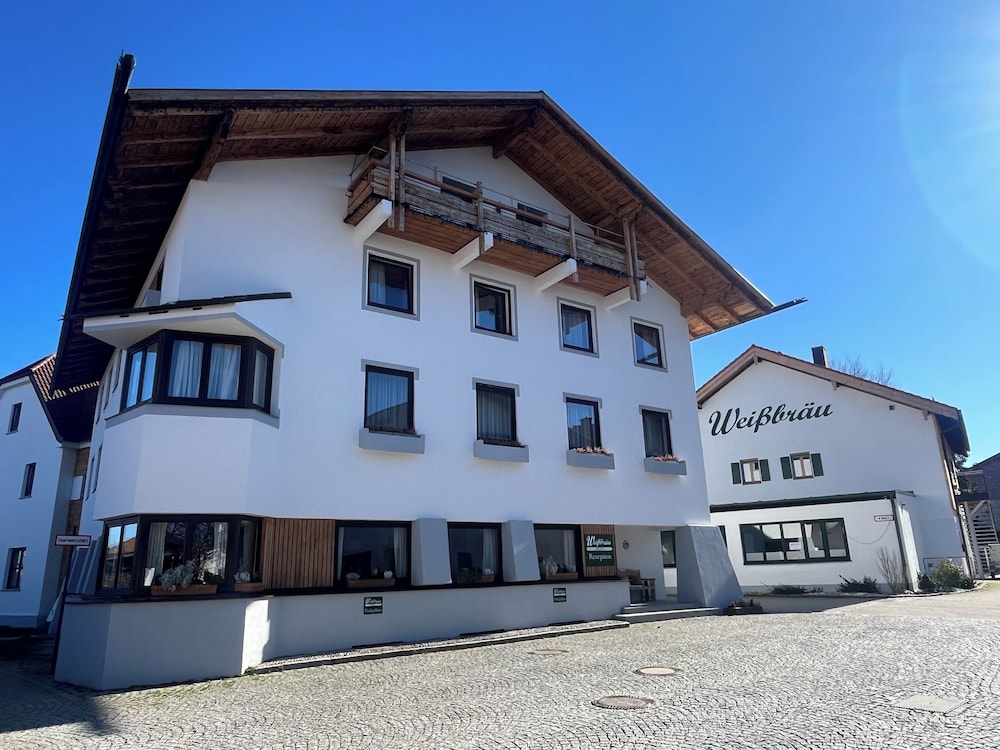 

Milano - Unterhaching - Hotel Weißbräu