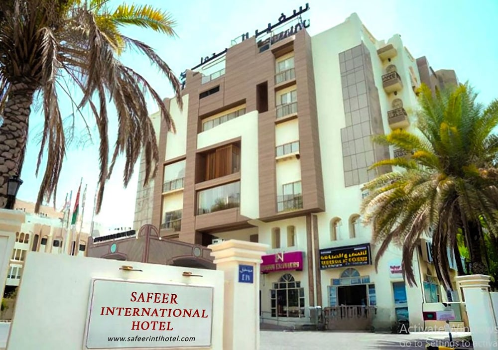 

Milano - Sarūq - Safeer International Hotel