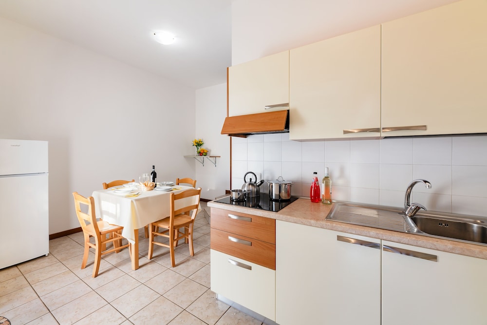 

Palermo - Lazise - Le Palme Camping & Village