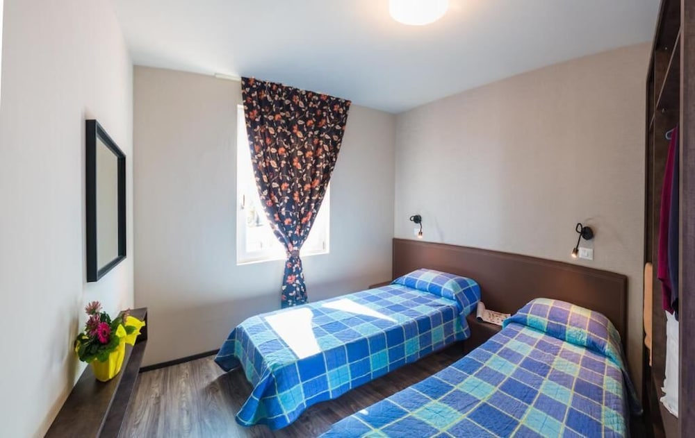 

Catania - Sirmione - Le Palme Camping & Village