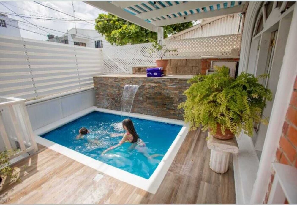 

Milano - San Andrés - HOTEL VERANO AZUL