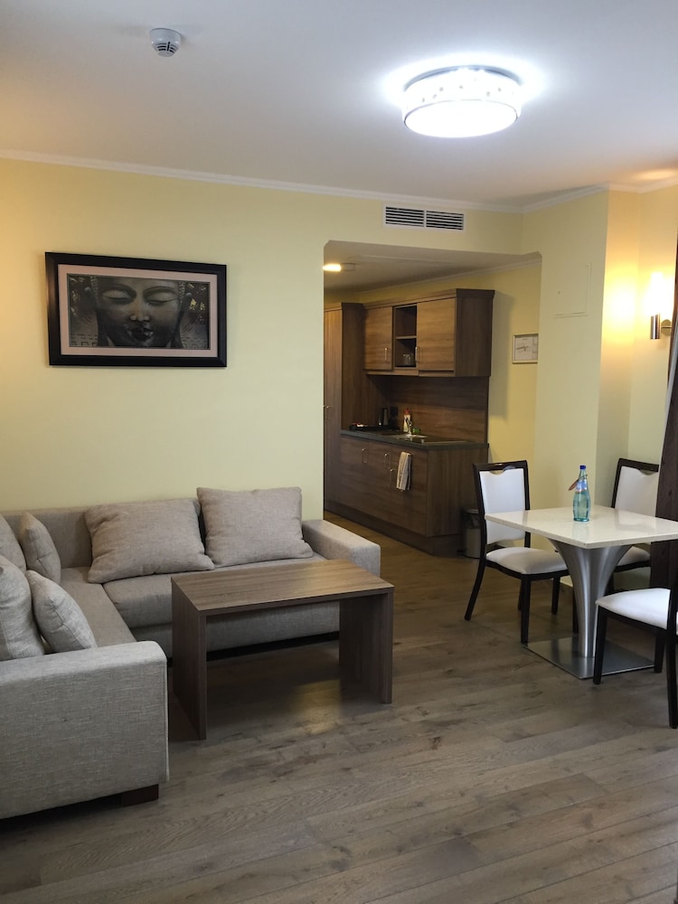 

Torino - Eschborn - Naam Hotel & Apartments Frankfurt City-Messe Airport