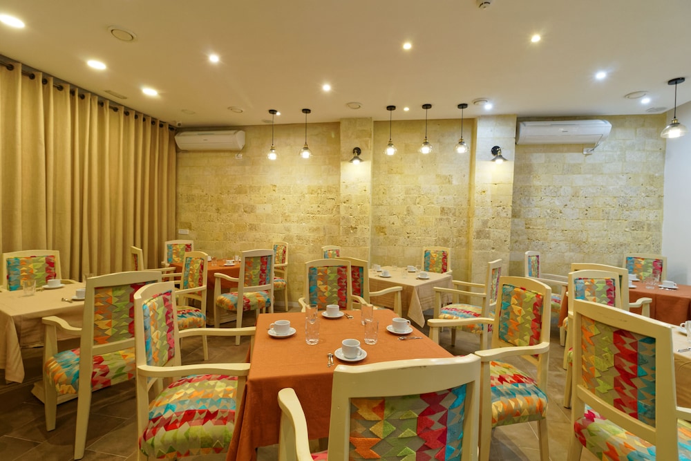 

Torino - Tunisi - Hotel Roma Tunis