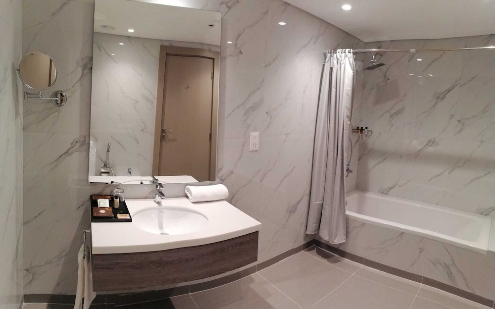 

Milano - Katar - Gloria Hotel & Suites Doha