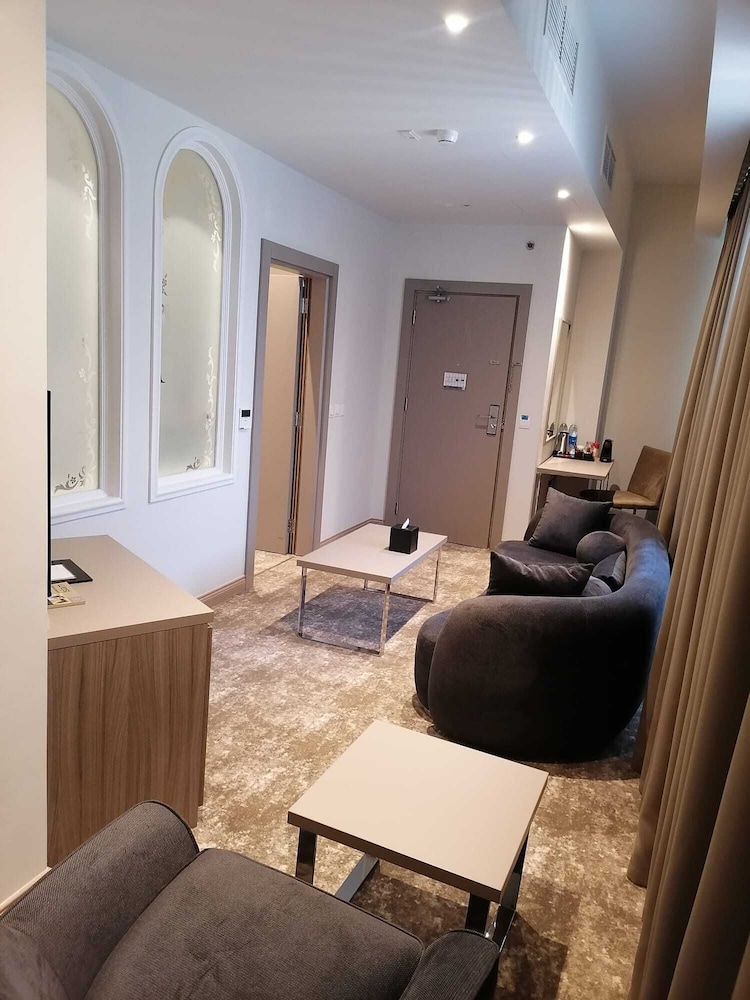 

Roma - Katar - Gloria Hotel & Suites Doha