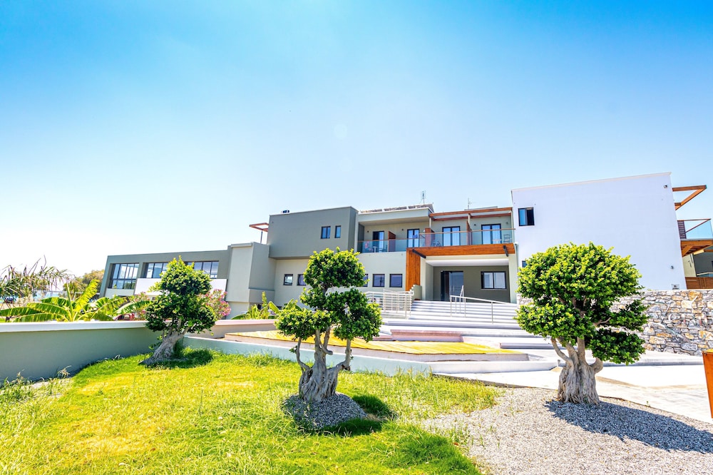 

Pisa - Kiotari - Ampelia Sea Side Resort