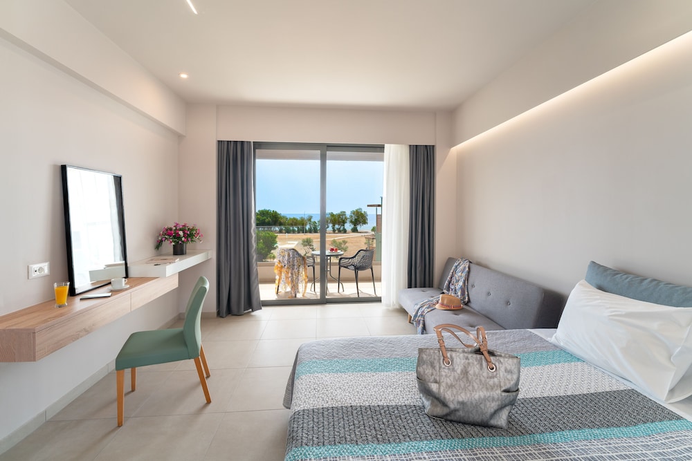 

Venezia - Lakhania - Ampelia Sea Side Resort