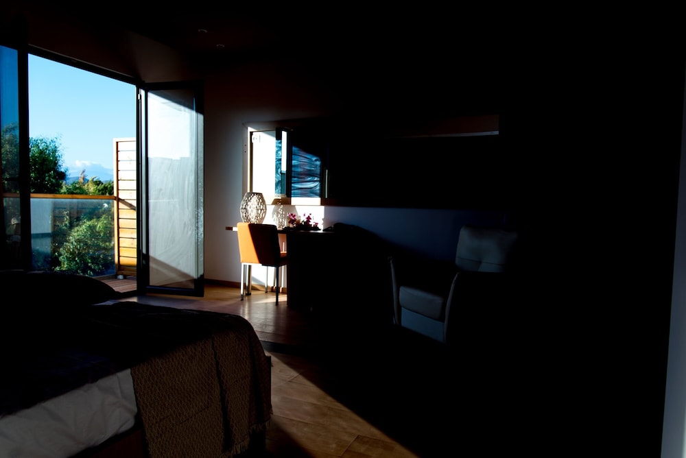 

Firenze - Gennadi - Ampelia Sea Side Resort