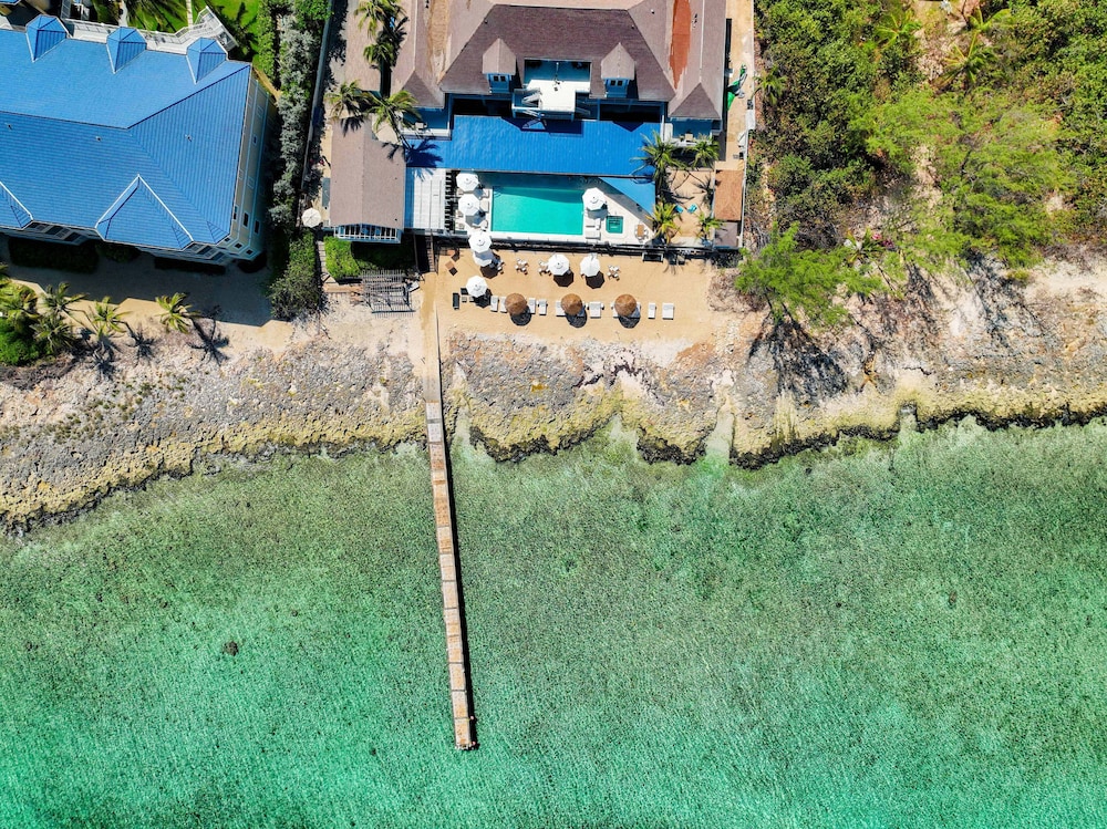 

Bologna - Grand Cayman, Caraibi - Cobalt Coast Resort