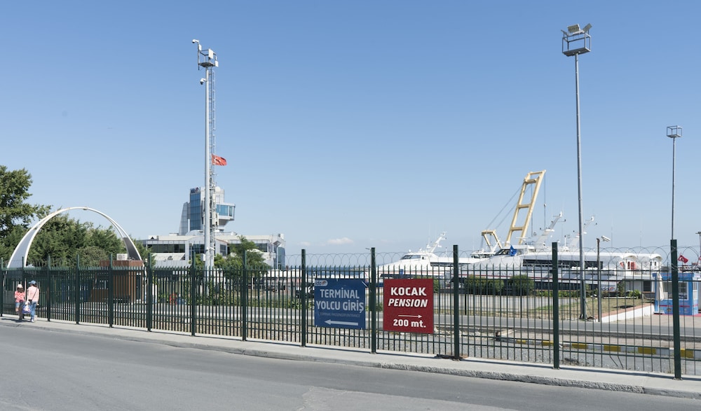 

Genova - Istanbul - Koçak Pansiyon