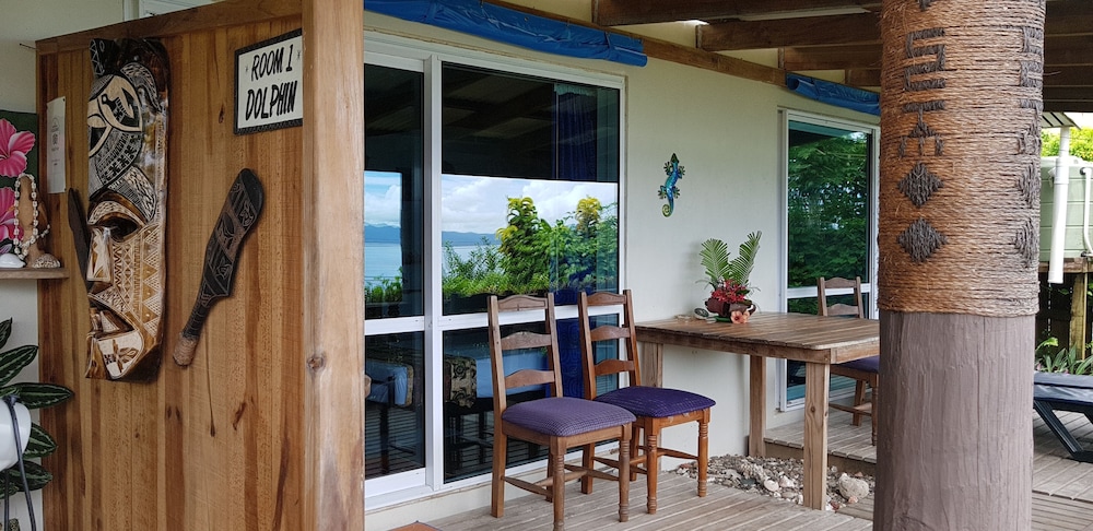 

Roma - Savusavu - Gecko Lodge Fiji Private Hotel