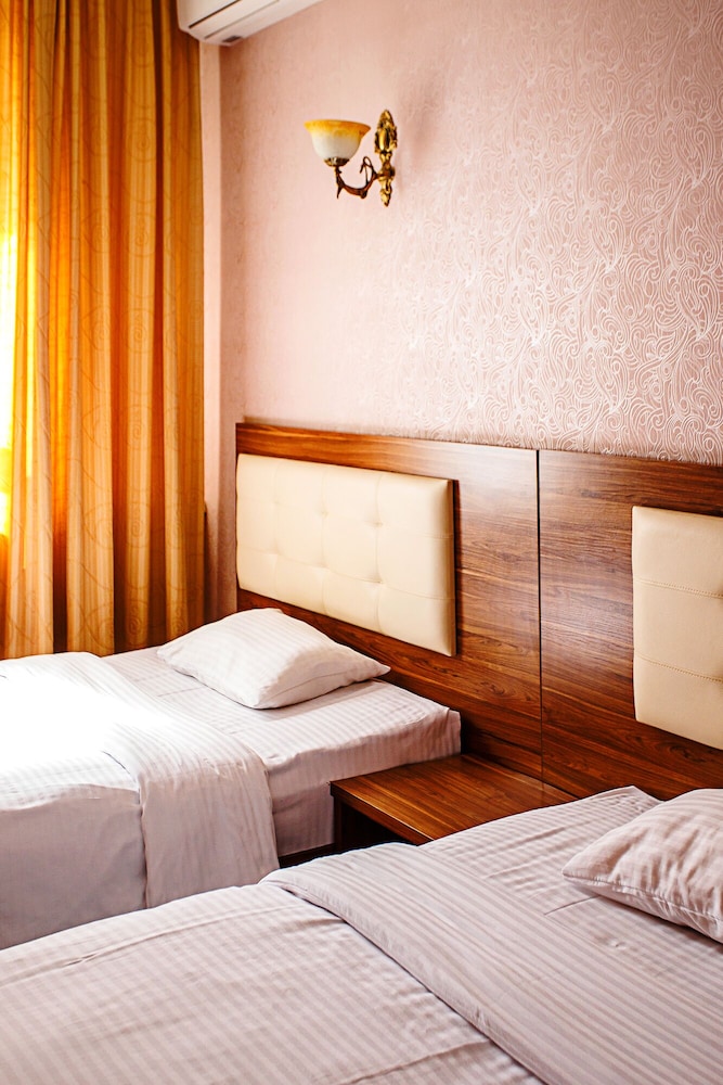 

Milano - Nur-Sultan (Astana) - Korsar hotel