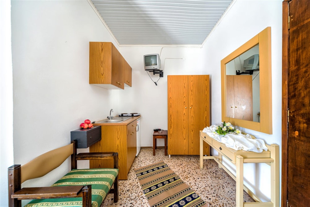 

Roma - Sissi - HARMONY HOTEL AND STUDIOS