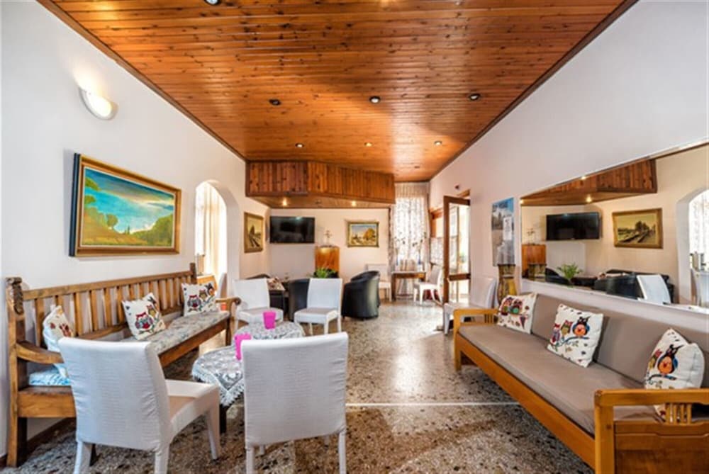 

Napoli - Anissaras - HARMONY HOTEL AND STUDIOS