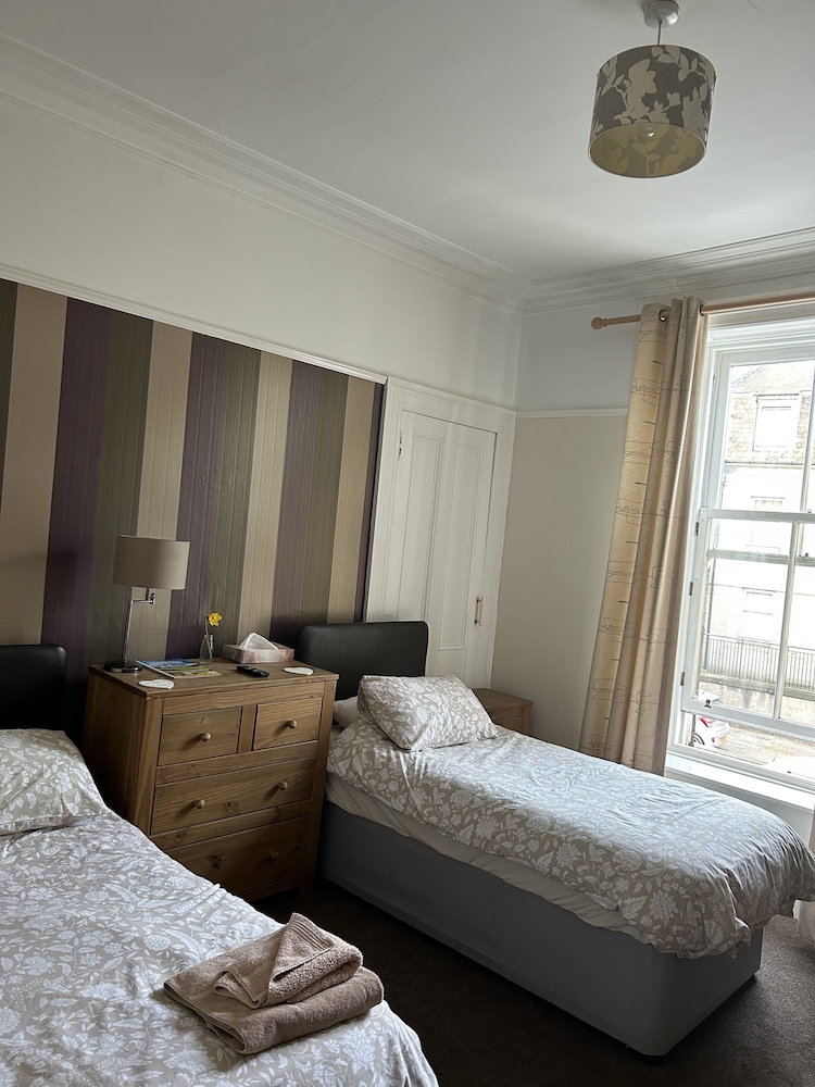 

Milano - Aberdeen - Roselodge Guest House