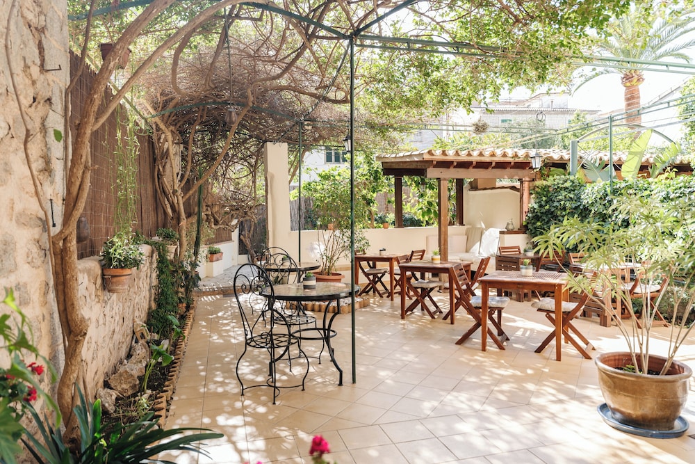 

Ancona - Sóller - Hotel Casa Bougainvillea