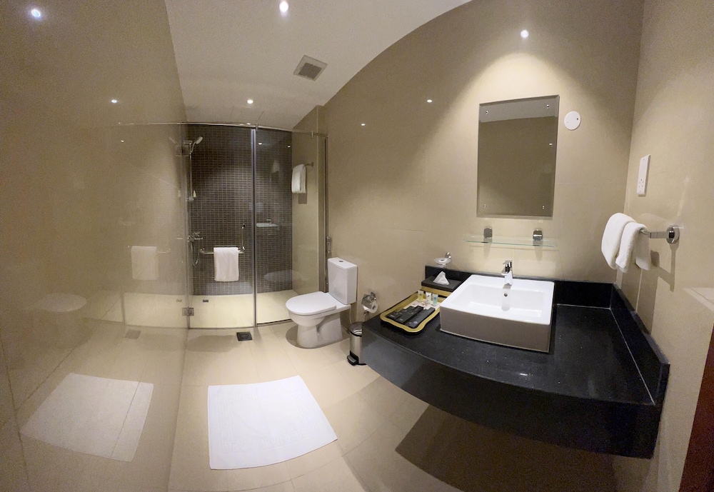 

Milano - Muscat - Muscat Express Hotel